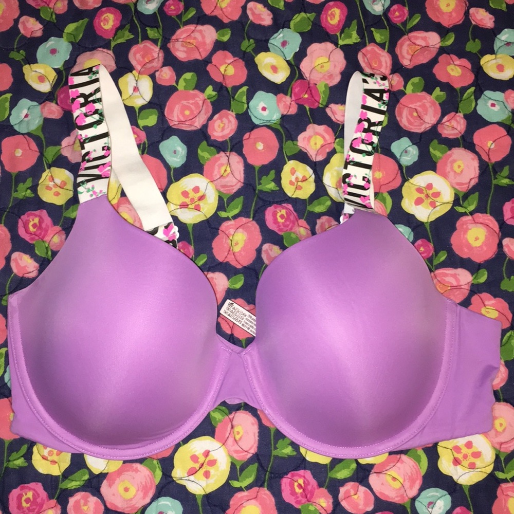 Victoria’s Secret Bra 38D